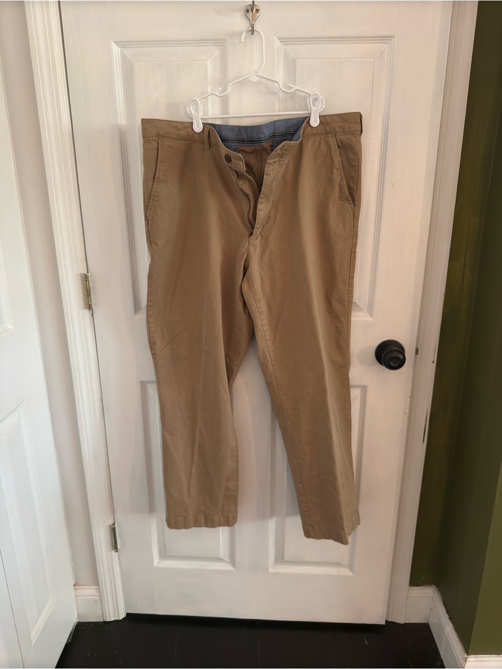L.L.Bean Men’s Classic Fit Khaki Pants 38x29 Beige Chino Casual Flat Front